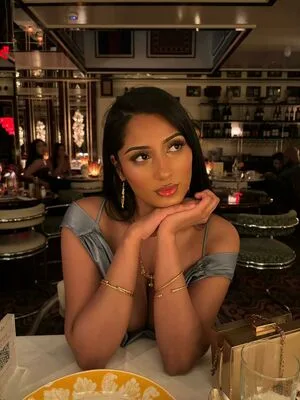 Riya B OnlyFans Leaked Free Thumbnail Picture - #UqR0IpCzCh