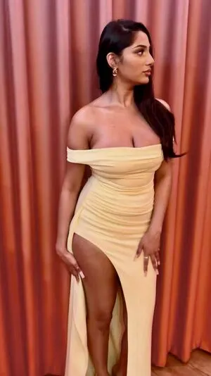 Riya B OnlyFans Leaked Free Thumbnail Picture - #oehJS7OJBS