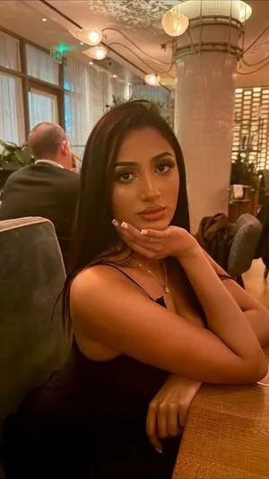 Riya B OnlyFans Leaked Free Thumbnail Picture - #udLoXq8J1H