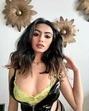 Riya Sharma OnlyFans Leaked Free Thumbnail Picture - #8E4iv3joKX