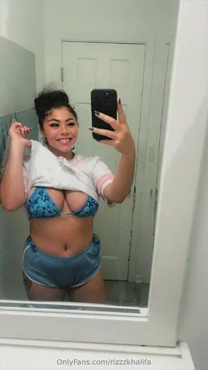 Rizzzkhalifa OnlyFans Leaked Free Thumbnail Picture - #SNRgoCdvOM