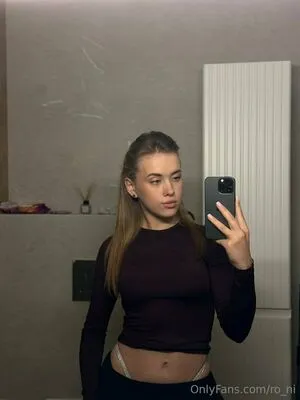 Ro Ni OnlyFans Leaked Free Thumbnail Picture - #Icl74Gm004