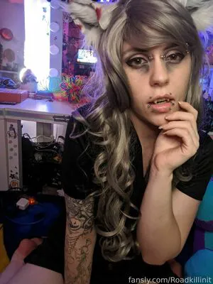 Roadkillinit OnlyFans Leaked Free Thumbnail Picture - #CsSTr2Butt