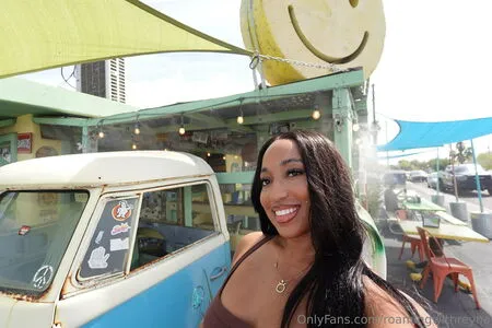 Roamingwithreyna OnlyFans Leaked Free Thumbnail Picture - #53FSl3q0EQ