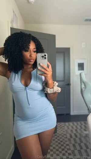 Roamingwithreyna OnlyFans Leaked Free Thumbnail Picture - #EQR3RI4esF