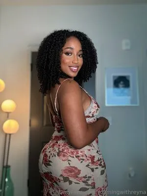 Roamingwithreyna OnlyFans Leaked Free Thumbnail Picture - #p551CtbyXA