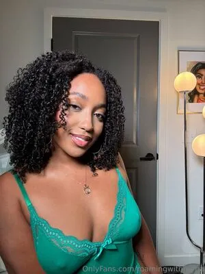 Roamingwithreyna OnlyFans Leaked Free Thumbnail Picture - #visjFjeNYE