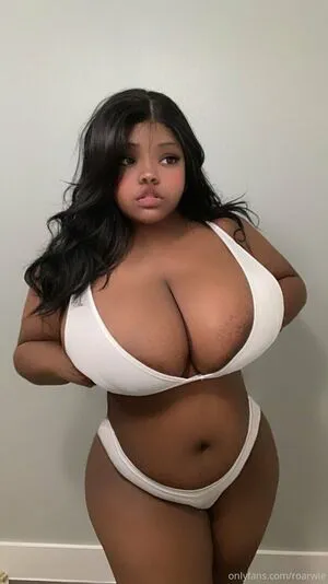 Roarwie OnlyFans Leaked Free Thumbnail Picture - #PLxAYMD3nw
