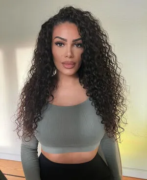 Roaya Soraya OnlyFans Leaked Free Thumbnail Picture - #Lth73GuyEN