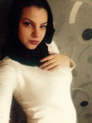 Roberta Ptru OnlyFans Leaked Free Thumbnail Picture - #dRUsc4knkl