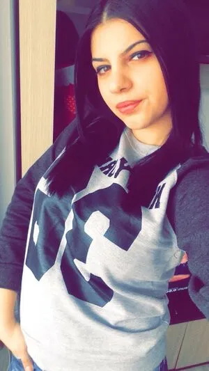 Roberta Ptru OnlyFans Leaked Free Thumbnail Picture - #oVyjbcD0oB
