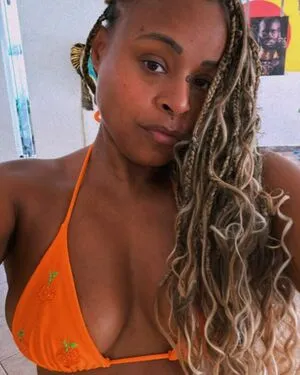 Roberta Rodrigues OnlyFans Leaked Free Thumbnail Picture - #kLXUsYj5JN