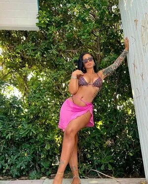 Roberta Stelluccio OnlyFans Leaked Free Thumbnail Picture - #qKKKlkOhhy