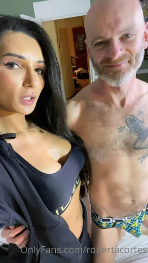Robertacortes OnlyFans Leaked Free Thumbnail Picture - #599RlC5MjA