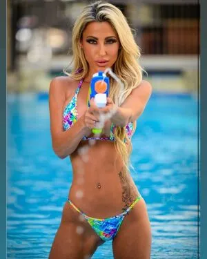 Robin Banks OnlyFans Leaked Free Thumbnail Picture - #M3sD1MPwN8