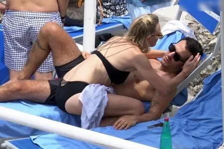 Robin Wright OnlyFans Leaked Free Thumbnail Picture - #m9ICTOafjy