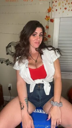 Robinbaby1990 OnlyFans Leaked Free Thumbnail Picture - #2FOfeiP5PZ