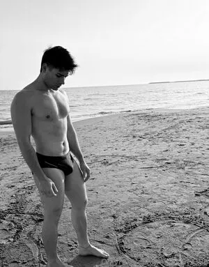 Robinson3388 OnlyFans Leaked Free Thumbnail Picture - #lM5GctyqJ5