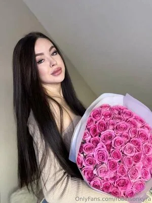 Robinsonkyraa OnlyFans Leaked Free Thumbnail Picture - #GPuUv6d4LM