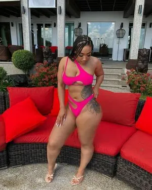 Robyn Banks OnlyFans Leaked Free Thumbnail Picture - #khGNzwxxD5