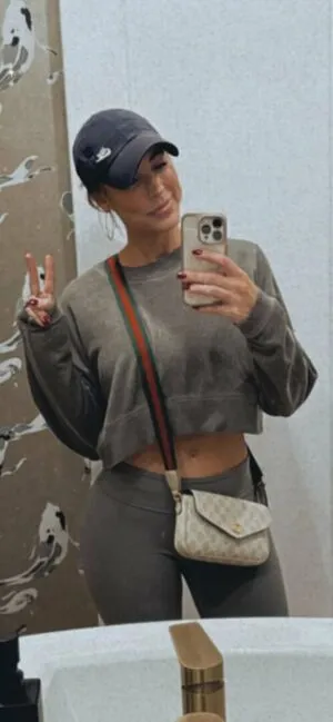 Robyn Fields OnlyFans Leaked Free Thumbnail Picture - #hT92MDou4w