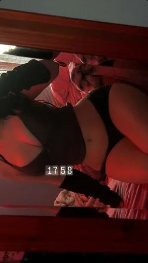 Robyn OnlyFans Leaked Free Thumbnail Picture - #O7kWOKZ2co