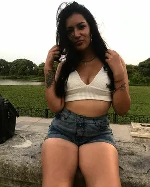 Roci O Lazarte OnlyFans Leaked Free Thumbnail Picture - #psFCrimmtl