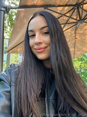 Rock N Roll Angel OnlyFans Leaked Free Thumbnail Picture - #1ITC9XHelf