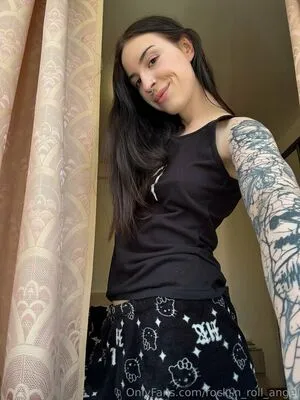 Rock N Roll Angel OnlyFans Leaked Free Thumbnail Picture - #LuCLW2Me1K