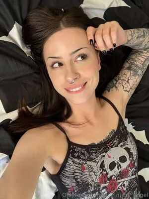 Rock N Roll Angel OnlyFans Leaked Free Thumbnail Picture - #mJrE4wJGgA