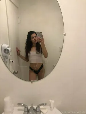 Rocketkylie OnlyFans Leaked Free Thumbnail Picture - #4johaHmSKC