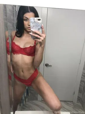 Rocketkylie OnlyFans Leaked Free Thumbnail Picture - #dtB12L5T03