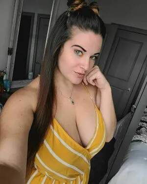 rockstarkristin OnlyFans Leaked Free Thumbnail Picture - #AtraoPaIRO