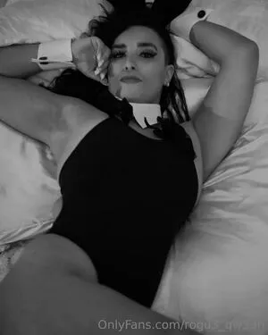 Rogu3 Qw33n OnlyFans Leaked Free Thumbnail Picture - #Fi8yCCLHSU