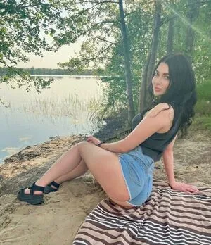 Roksana Holodova OnlyFans Leaked Free Thumbnail Picture - #Q7RGOOlMXc