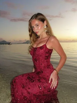 Romane Bertrand OnlyFans Leaked Free Thumbnail Picture - #Qhu4Rrc2GG