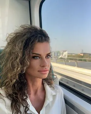 Romi Curly OnlyFans Leaked Free Thumbnail Picture - #Lg8dgxtZUN