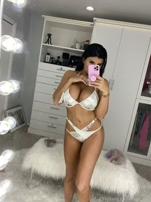 Romi Rain OnlyFans Leaked Free Thumbnail Picture - #2nPsD9AOSo