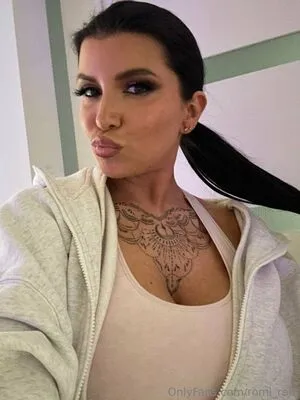 Romi Rain OnlyFans Leaked Free Thumbnail Picture - #HONsXJPAt0