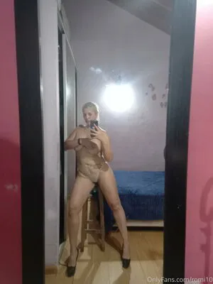 Romi10 OnlyFans Leaked Free Thumbnail Picture - #8wX3gzLog2