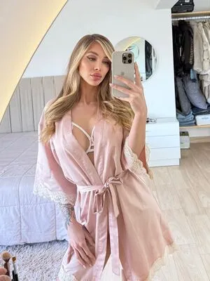 Romina Malaspina OnlyFans Leaked Free Thumbnail Picture - #DcEyxtyrx0