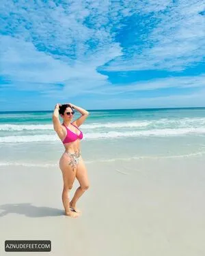 Romina Uhrig OnlyFans Leaked Free Thumbnail Picture - #u9ZkqjRmk0