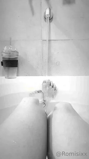 Romisixx OnlyFans Leaked Free Thumbnail Picture - #2vTx4vhHnh