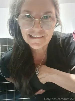 Romy50 OnlyFans Leaked Free Thumbnail Picture - #Y2KLBYATcO