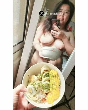 Rong8113 OnlyFans Leaked Free Thumbnail Picture - #sm1lK37HCa
