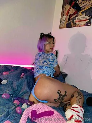 Roni Paradise OnlyFans Leaked Free Thumbnail Picture - #DhETfK3cTK