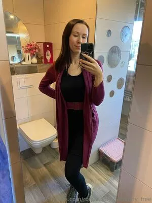 Ronya Eastgermany Ofc OnlyFans Leaked Free Thumbnail Picture - #1eUM4r2iXG