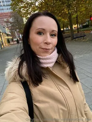 Ronya Eastgermany Ofc OnlyFans Leaked Free Thumbnail Picture - #e2n3sF5HhF