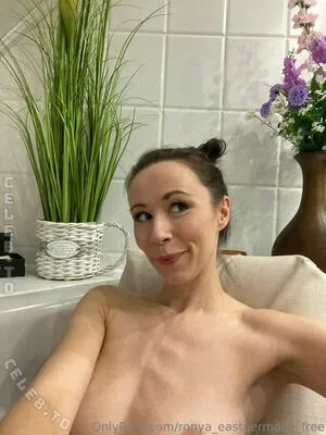 Ronya Eastgermany OnlyFans Leaked Free Thumbnail Picture - #mxFt854KgZ
