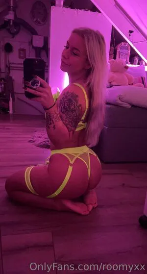 Roomyxx OnlyFans Leaked Free Thumbnail Picture - #SwUVDP8nq8
